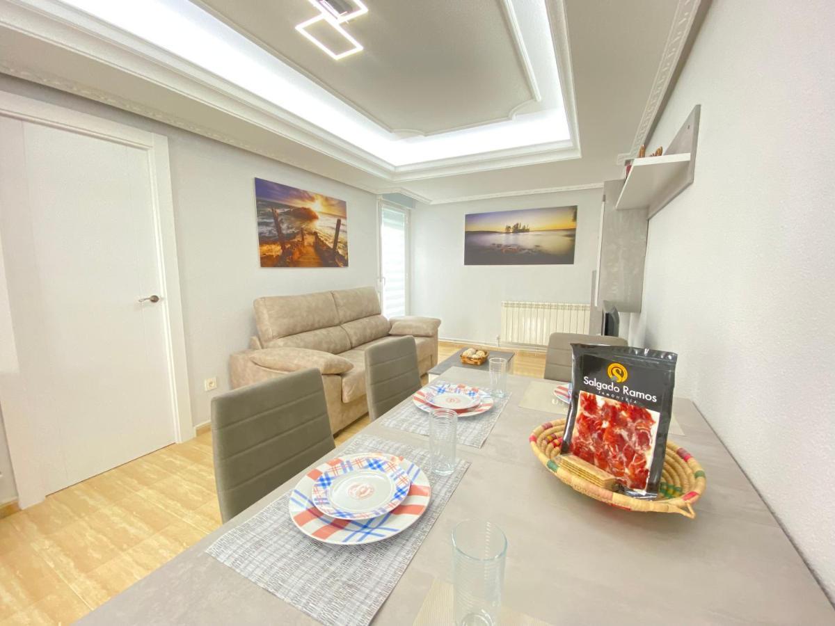 Vivienda En Pleno Centro! Calle Doctrinos 3 Саламанка Екстериор снимка