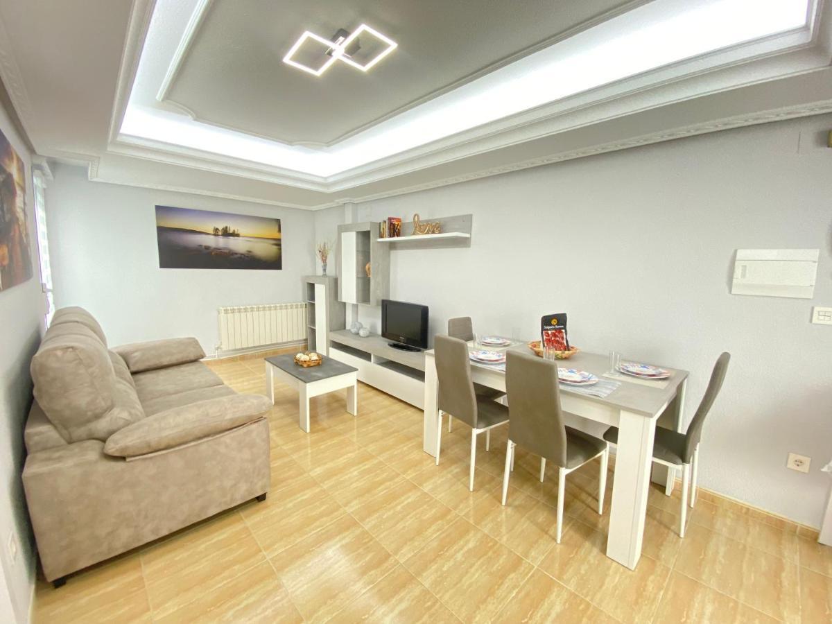 Vivienda En Pleno Centro! Calle Doctrinos 3 Саламанка Екстериор снимка